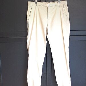 Lululemon | Men's ABC Classic-Fit Trouser